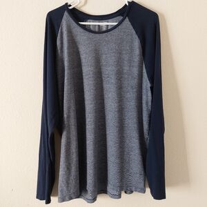 Raglan Long Sleeve T Shirt - Size XL